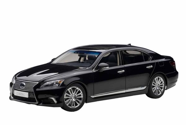 AUT78842 - LEXUS LS600HL (2013) Noir Ech:1/18 - 1