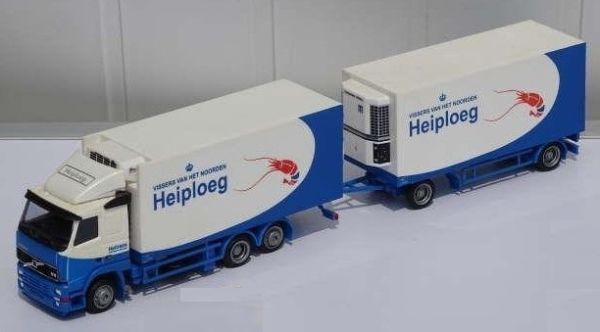 AWM53247 - VOLVO FH16 Globetrotter  porteur 6x4 et remorque 2 Essieux frigorifique HEIPLOEG Ech:1/87 - 1