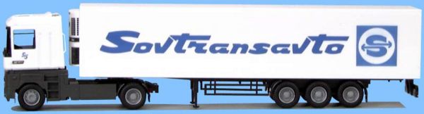 AWM60015 - RENAULT Magnum AE 520 4x2 Avec remorque frigorifique 3 Essieux 