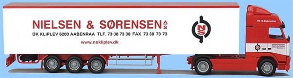 AWM71297 - VOLVO FH12 Globetrotter 4x2 Avec remorque 3 Essieux 