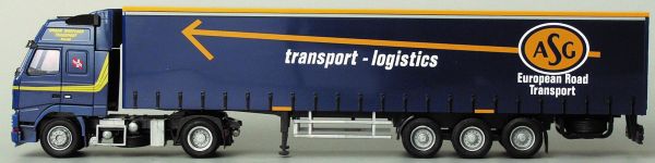 AWM71299 - VOLVO FH12 Globetrotter XL 4x2 Avec remorque 3 Essieux bachée 