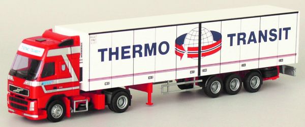 AWM71961 - VOLVO FH16 Globetrotter 4x2 Avec remorque frigorifique 3 Essieux 