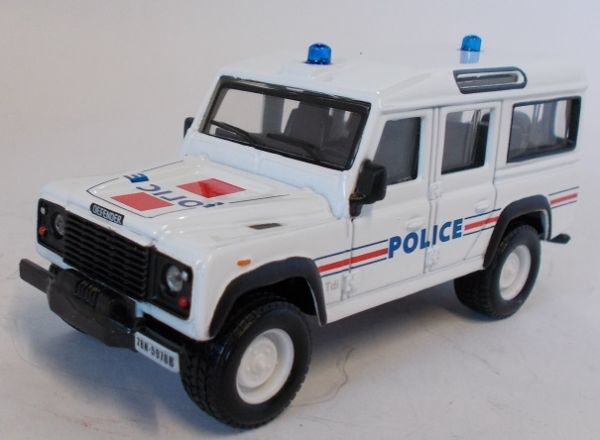 BUR32003 - LAND ROVER Defender 110 Tdi police - 1