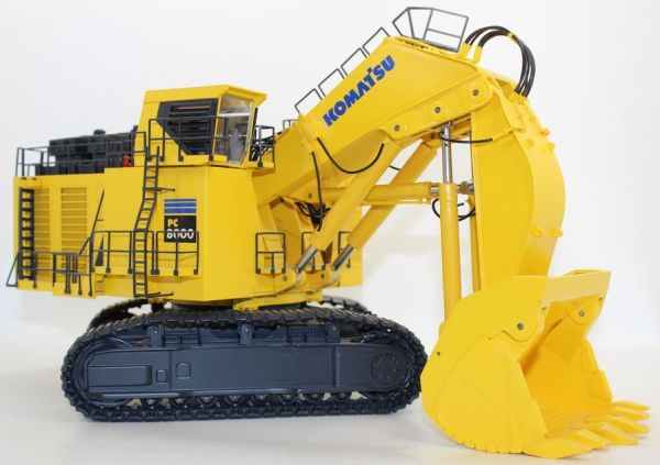 BYM25026 - Pelle en Butte KOMATSU PC8000-6 Diesel - 1