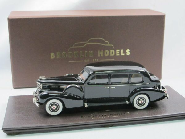 BROKBML30 - CADILLAC Imperial Sedan 1938 Noire - 1