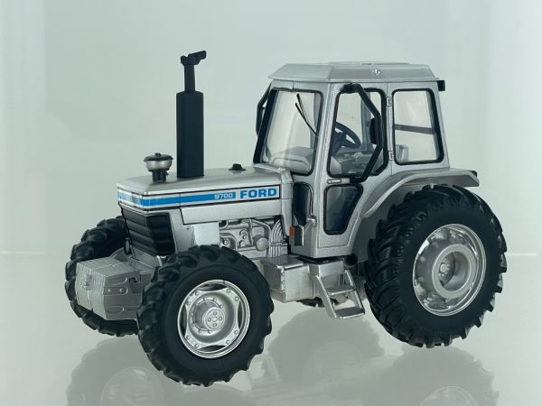 BRI43410SILVER - FORD 9700 4WD Siver Edition - Limité à 150 ex. - 1