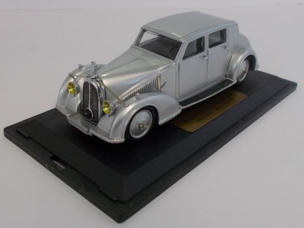 CLASSC1023 - VOISIN Ambassade 1935 grise - 1