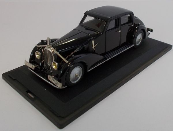 CLASSC1032 - VOISIN C28 Cimier 1935 noire - 1