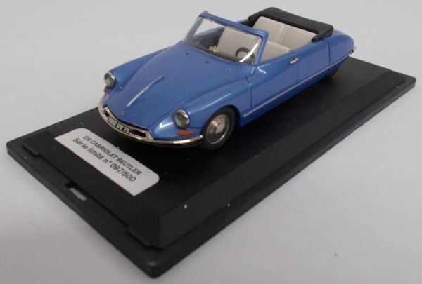 CLASSC1044-1 - CITROEN DS Beutler cabriolet 4 portes bleue - 1