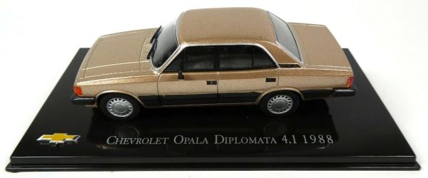 MAGCHEVYOPALA88 - CHEVROLET Opala Diplomata 4.1 1988 berline 4 portes beige métallisée - 1