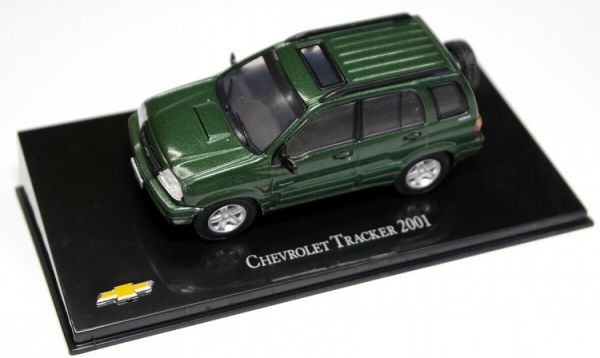 MAGCHETRACKER - CHEVROLET Tracker 2001 vert métallisé - 1
