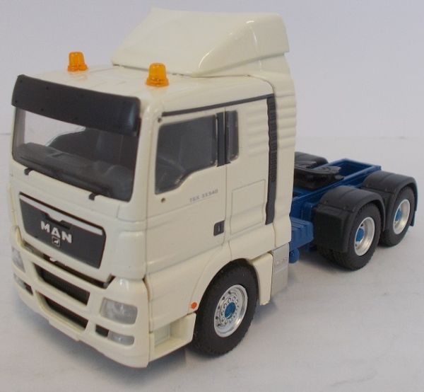 CON70004 - MAN TGX XL 33.540 6x4 - 1