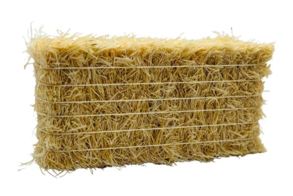 CW0279 - Balle de paille carrée avec ficelle blanche - 7,8 x 3,7 x 2,2 cm - 1