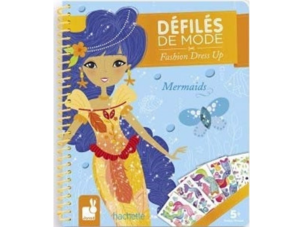JAN07835 - Défilés de mode Mermaids - 1