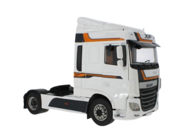 PRX30214 - DAF XF Space Cab 4x2 2016 Blanc - 1