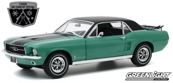 GREEN13575 - FORD Mustang 1967 Ski Country Special verte métallisée toit noir - 1