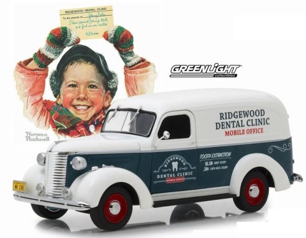 GREEN18249 - CHEVROLET Panel Truck 1939 Norman Rockwell Ridgewood Dental Clinic - 1