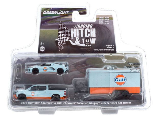 GREEN31110-C - CHEVROLET Silverado double cabine pick-up 2021 GULF avec remorque porte voiture et CHEVROLET Corvette Stingray 2021 GULF Série Racing Hitch vendu sous blister - 1