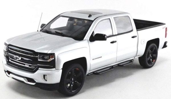 GT785 - CHEVROLET Silverado - Red line édition - 1