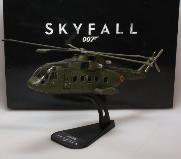 ITA48182 - Hélicoptère AGUSTA Westland AW101 du film James Bond 007 Skyfall en boite abimée - 1