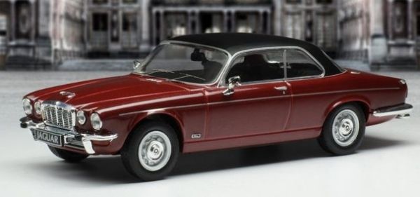 IXOCLC345N - JAGUAR XJ12C 1976 rouge toit noir - 1