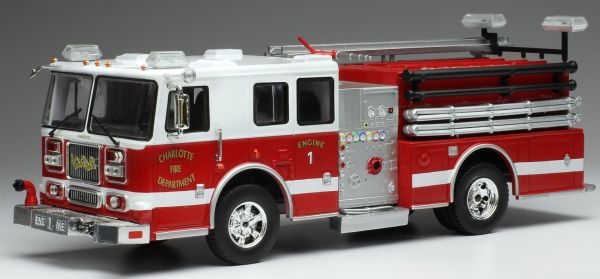IXOTRF006S - SEAGRAVE Marauder II pompier américain Charlotte Fire Department - 1