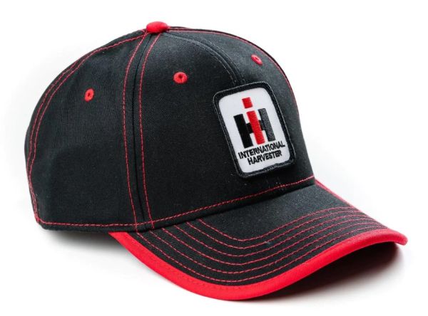 IHRA65 - Casquette INTERNATIONAL noir avec couture rouge - 1