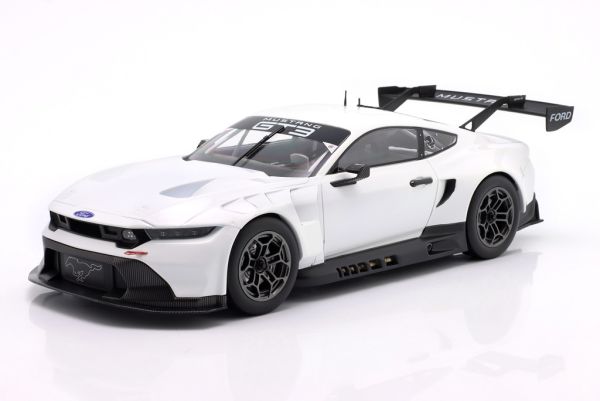 IXO-LEGTMUS-LM24WHT - FORD Mustang GT3 Racing SPEC Version Plain Body 2024 Blanc - 1