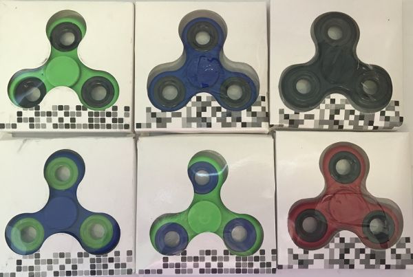 LP00943 - Hand Spinner - Coloris aléatoire - 1