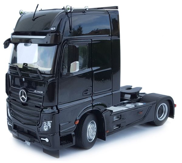 MAR1911-02 - MERCEDES Actros Gigaspace 4x2 Noir - 1