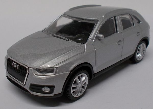 MDM53195O - AUDI Q3 grise - 1