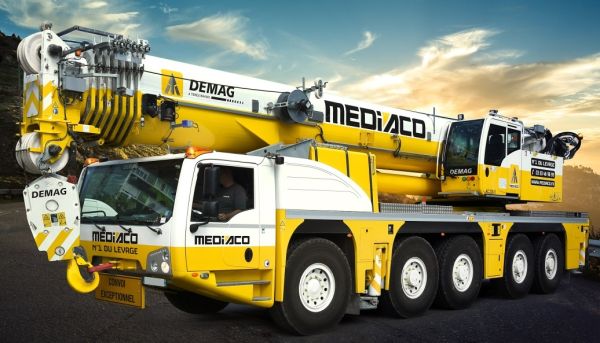 IMC33-0118 - Grue DEMAG AC220-5 MEDIACO - 1