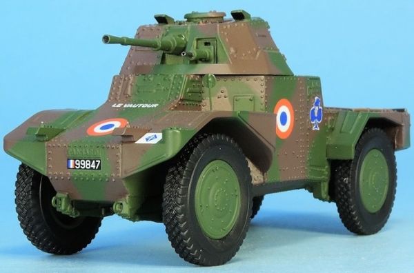 MFT48597 - Automitrailleuse AMD PANHARD 178 2eme DLM R.C. France mai 1940 - 1