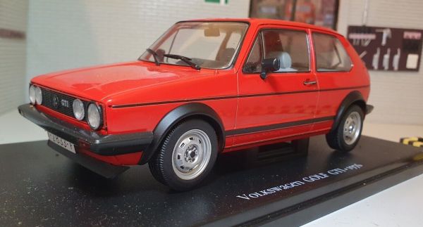MAG24GOLFGTIRED - VOLKSWAGEN Golf GTI Mk1 1976 rouge - 1