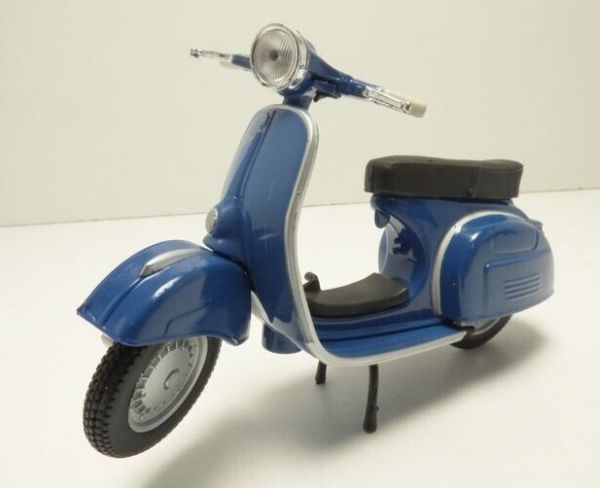 MAGVES0025 - VESPA 150 Sprint Veloce 1969 Bleu - 1