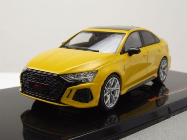 AUDI RS3 2022 Jaune