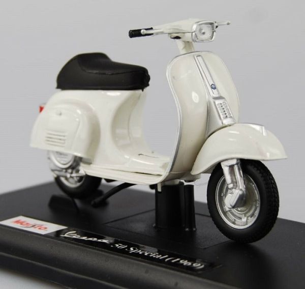 MST18-VESPA50SPECI - VESPA Scooter 50 Spécial 1969 Beige - 1