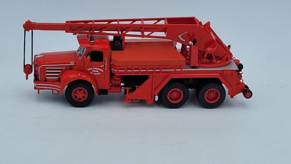 Camion De Pompier Berliet GLB Grande échelle - Metz M.M.T N°25 - Maquette à Monter