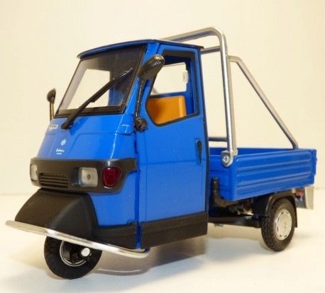 NEW68035C - PIAGGIO APE 50 Bleu - 1