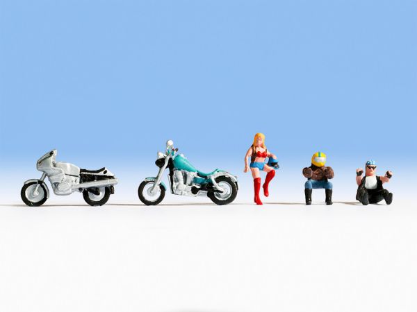 NOC45901 - Motos et motocyclistes - 1