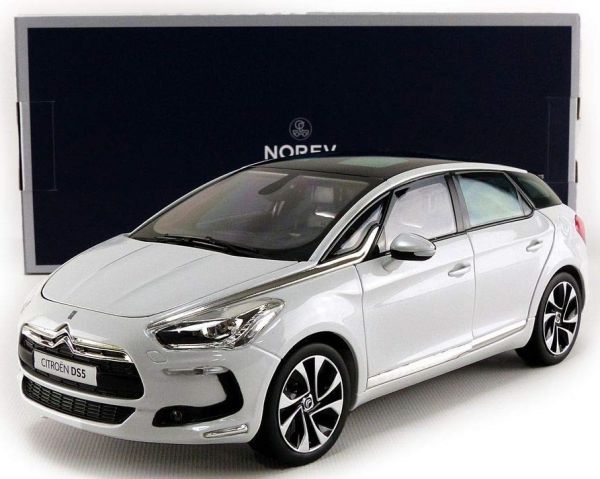 NOREV181615 - CITROEN DS5 2011 blanc perle - 1