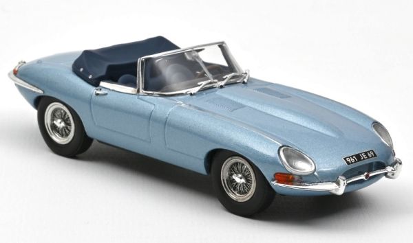 NOREV270064 - JAGUAR E-Type cabriolet ouvert 1961 bleue métallisée - 1