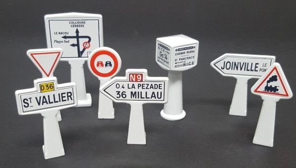 Kit éducatif : Panneaux de signalisation routière, grand format, 3