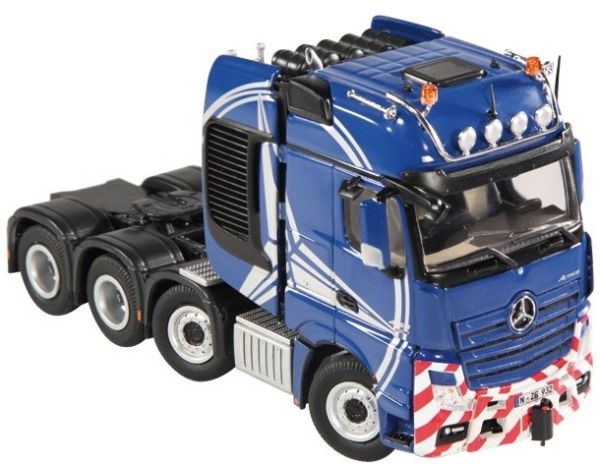 NZG932/20 - MERCEDES BENZ Actros 8x4 Giga Space SLT bleu - 1