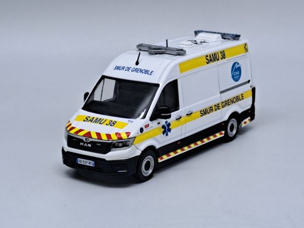 ODE148 - MAN TGE L2H2 Gifa Ambulance de réanimation 38 - SMUR de Grenoble – Limité à 504 ex. - 1