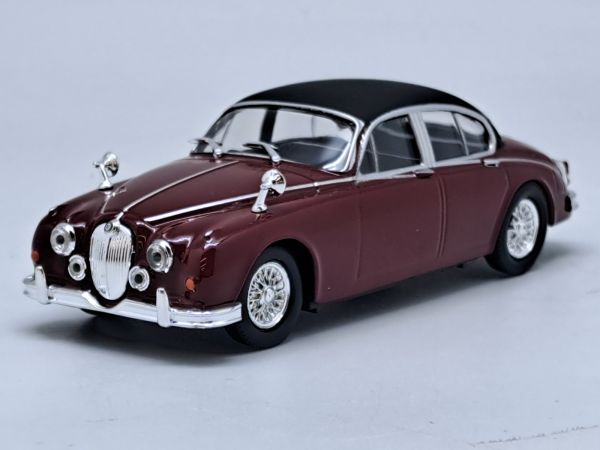 CAR16741 - JAGUAR MKII Bordeaux - 1