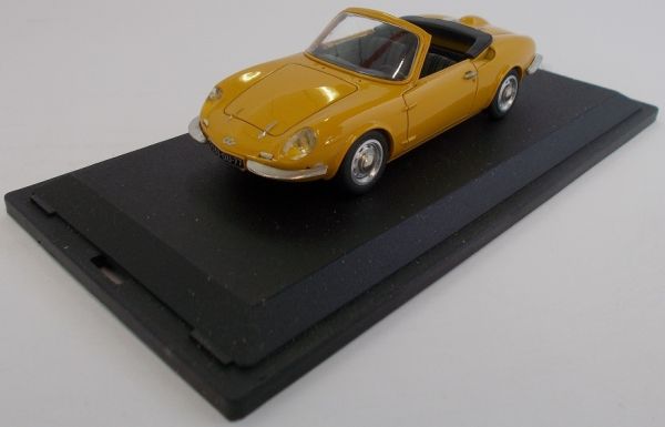 PARAD159-3 - CG A 1000 cabriolet ouvert 1966 jaune - 1