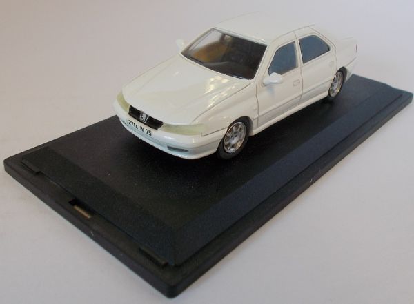 PARAD76-1 - PEUGEOT 406 1999 blanche - 1