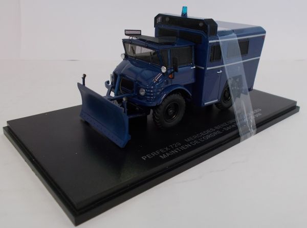 PER729 - MERCEDES BENZ Unimog U 406 bleu véhicule maintien de l'ordre limité à 150 exemplaires - 1