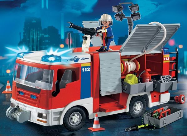 Camion de Pompier Radio-Commandé - 29 Pièces - Référence 4821 fabriquée par  PLAYMOBIL